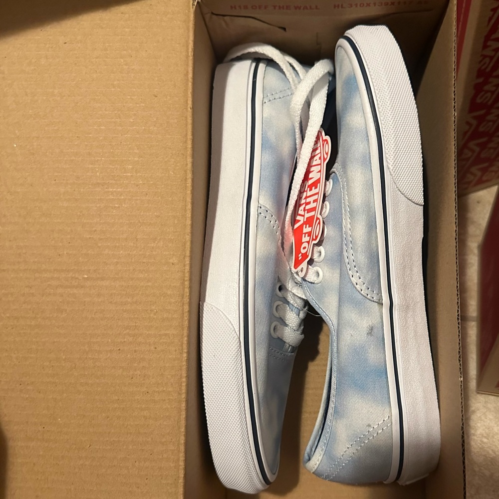 Vans authentic